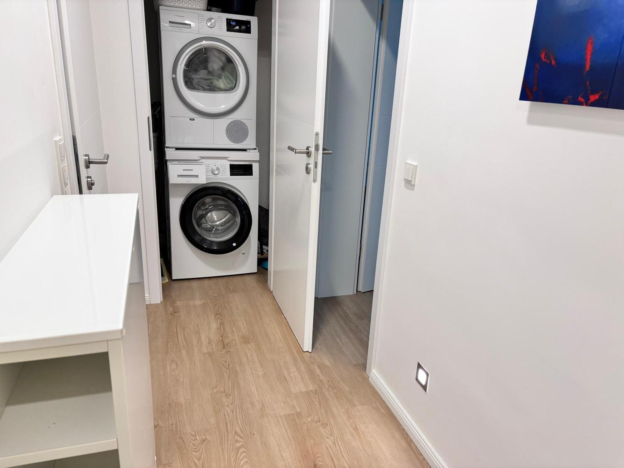 Raum2Go - No1 Modernes Ruhiges 2-Schlafzimmer Apartment City & Park Wiesbaden Ngoại thất bức ảnh